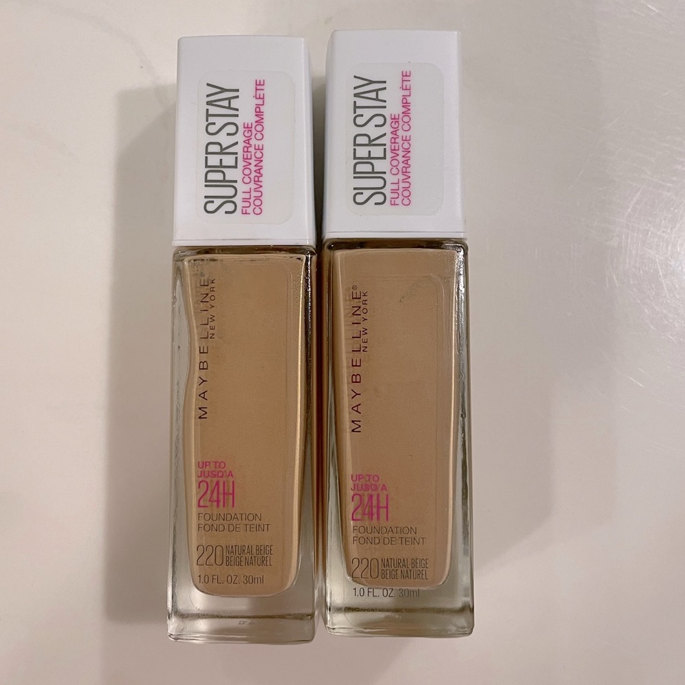 Maybelline Foundation 220 Natural Beige